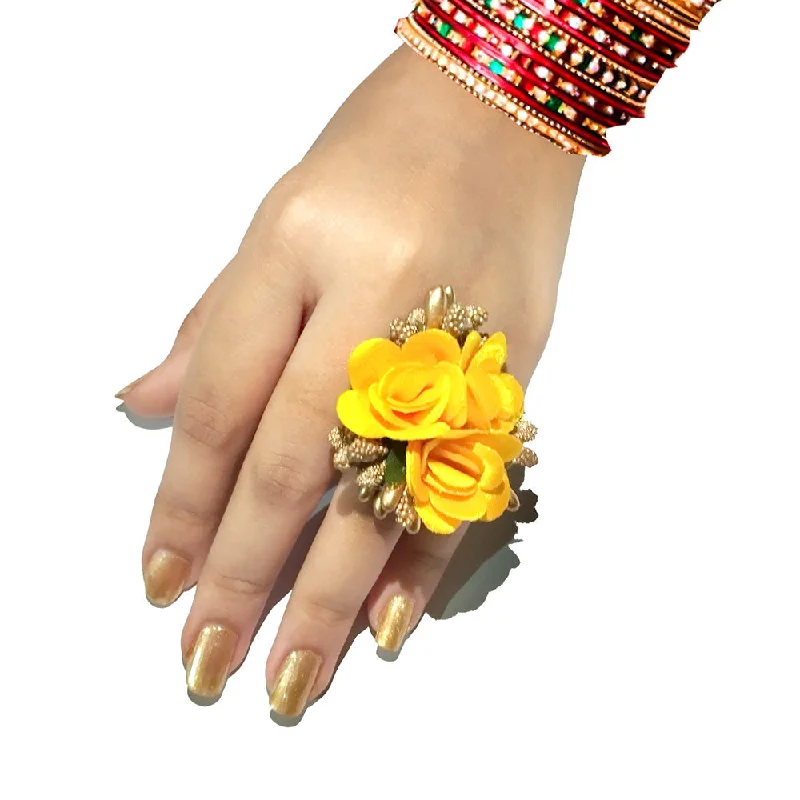 Kavyas Kreation Floral Ring